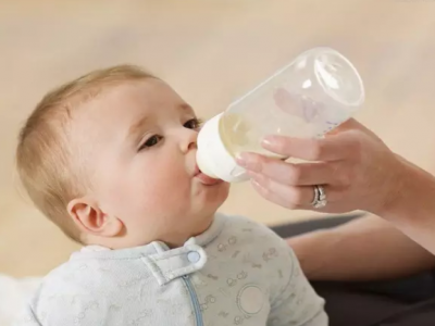 配方奶到底要喝到幾歲？寶寶不愛喝奶怎么辦？